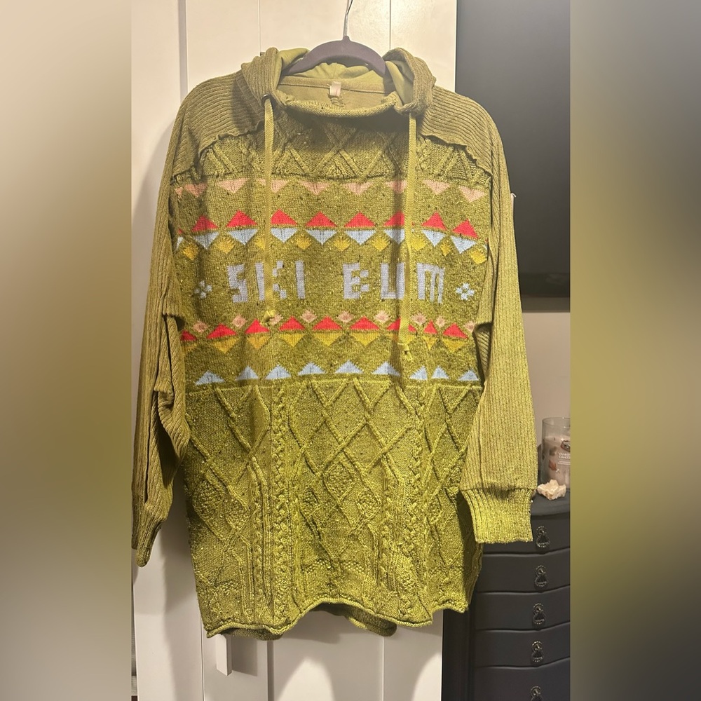 NEW FREE PEOPLE Powder Bunny Knit Sweatshirt - Picture 6 of 13